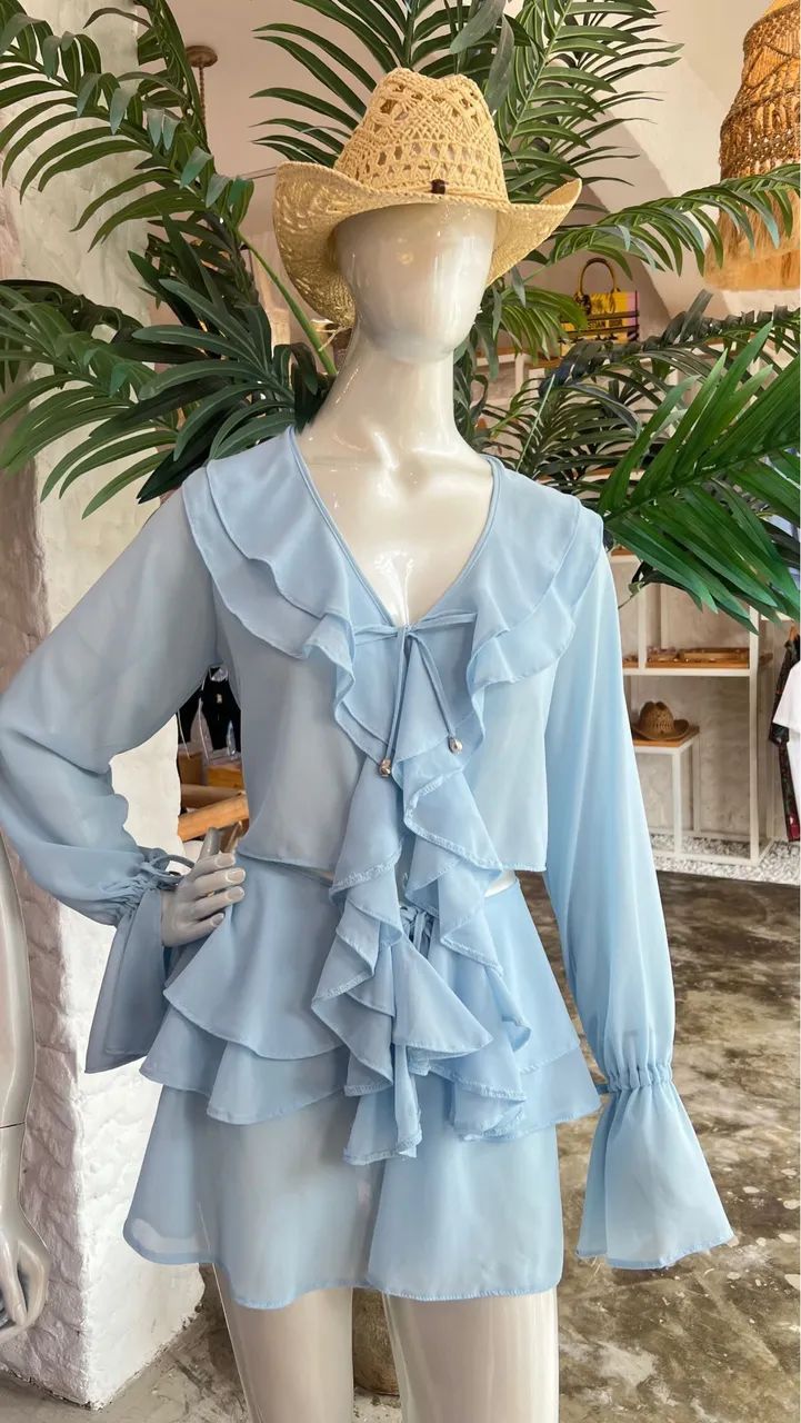 Manequim branco brilhoso 