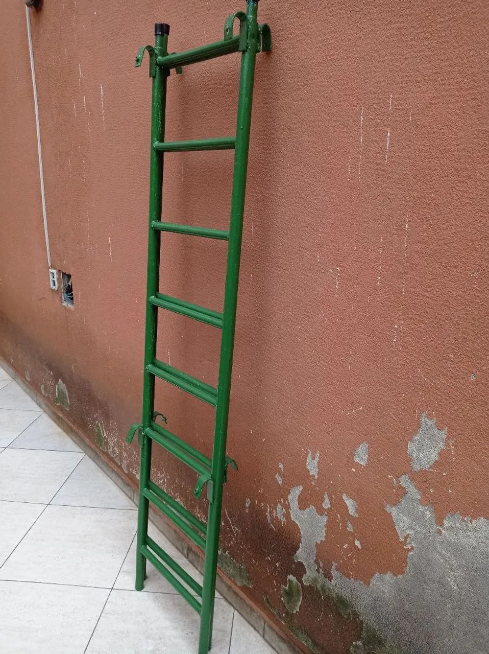 Escada de Ferro - Foto 2