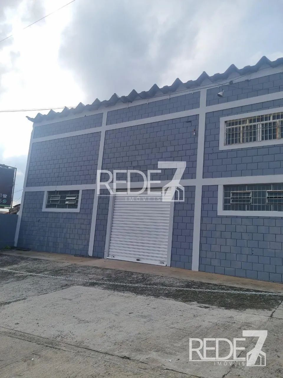 BARRACAO COMERCIAL em Campinas - São Paulo, Cidade Satélite Íris
