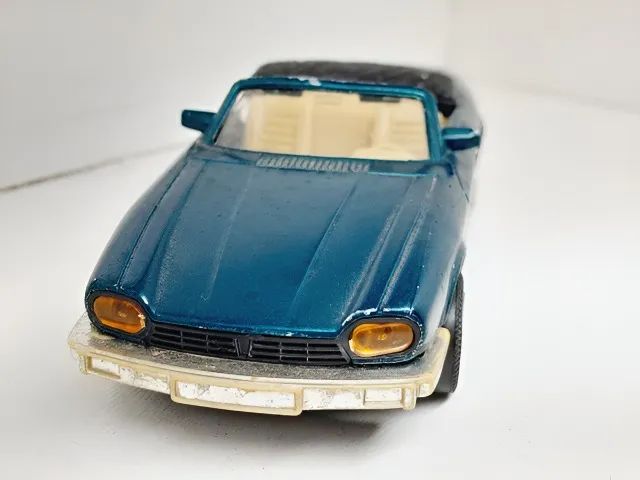 Miniatura Jaguar Xjs V12 1/38