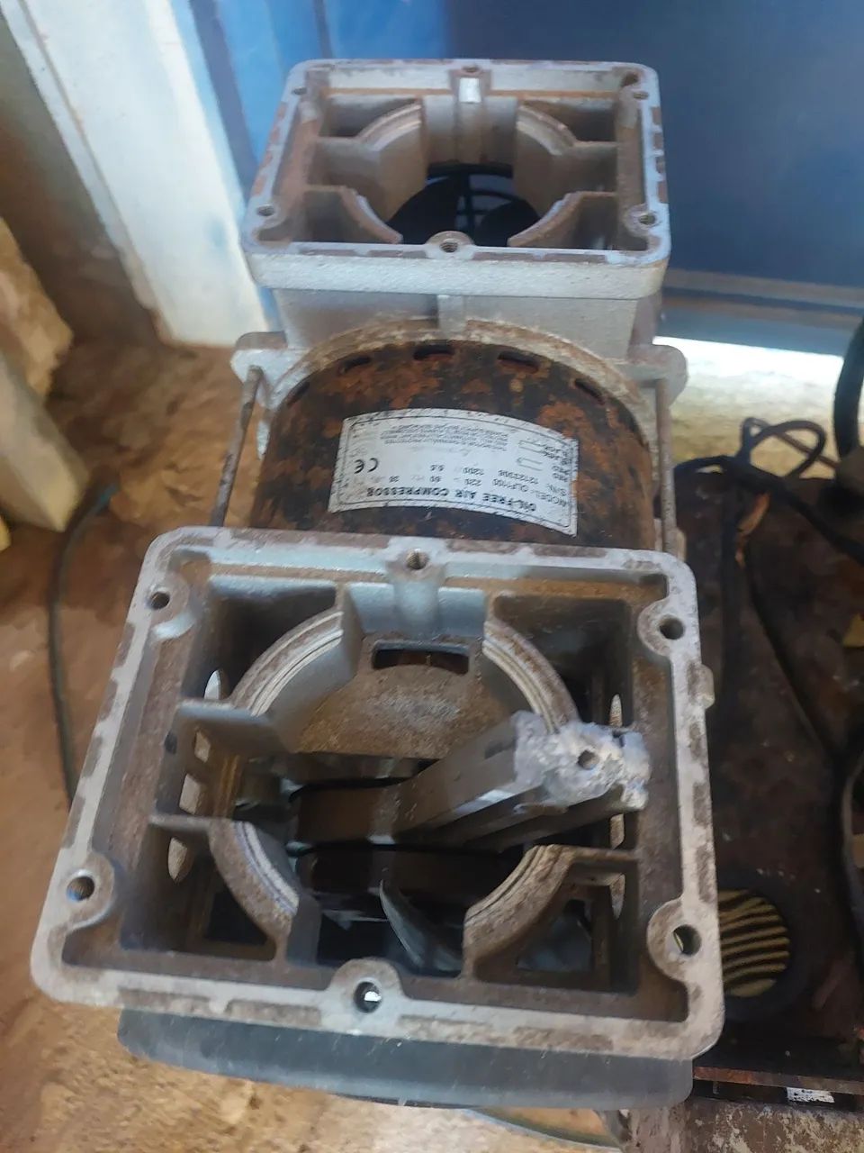 Compressor odontológico  - Foto 3
