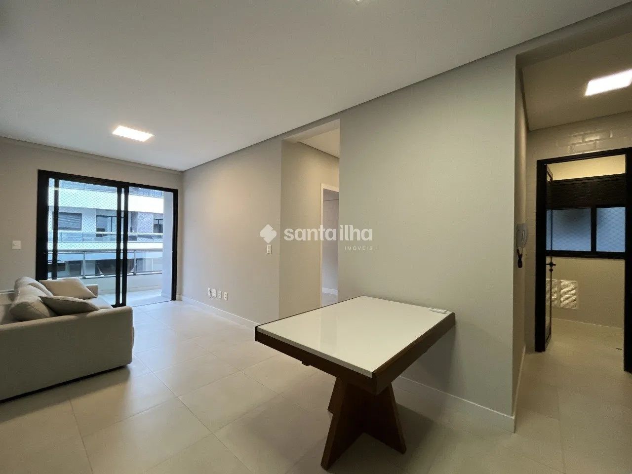 Apartamento com 2 dormitórios para alugar, 71m² - Campeche - Florianópolis/SC - Foto 2