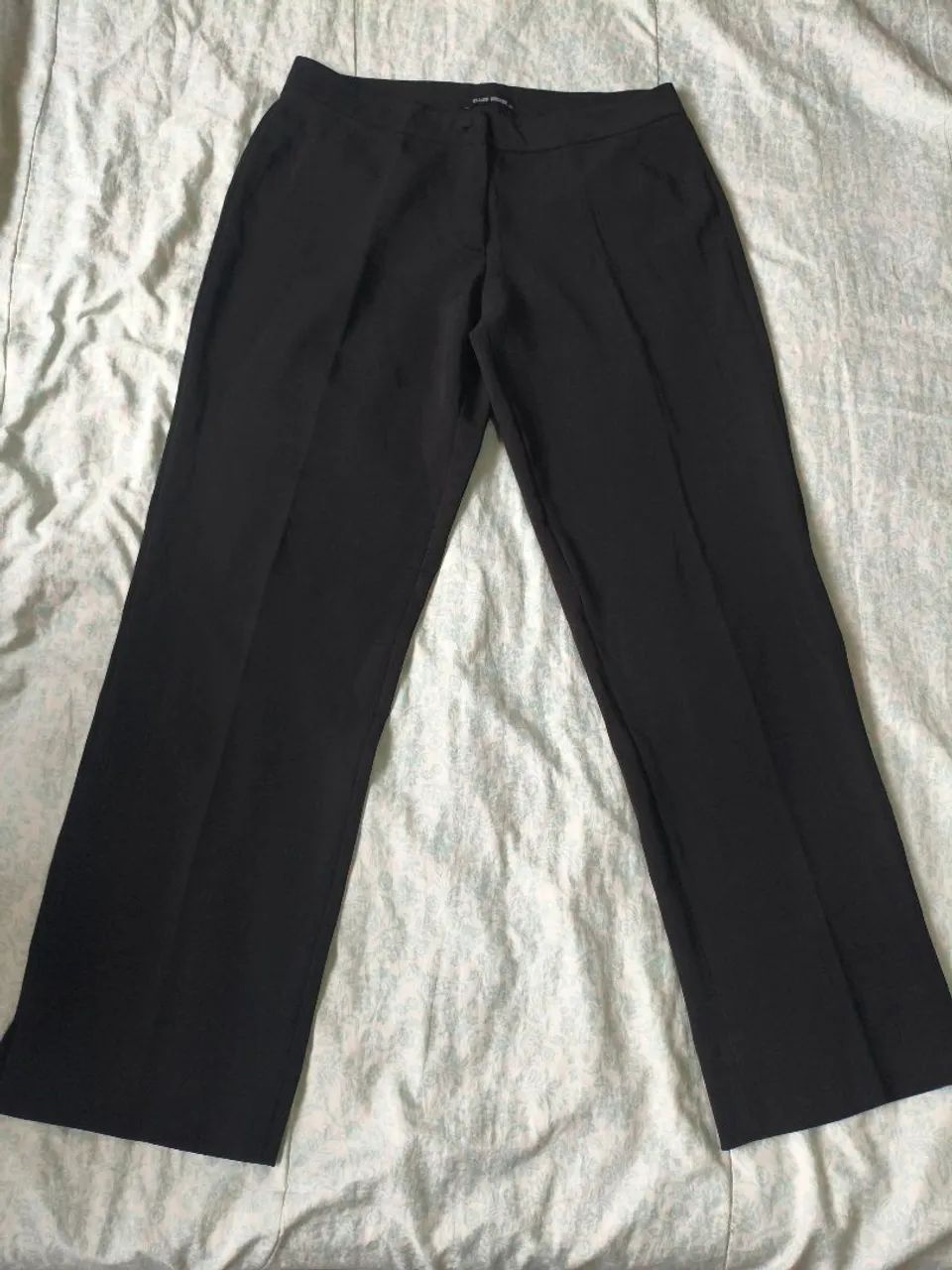 Calça social feminina preta 42 USADA
