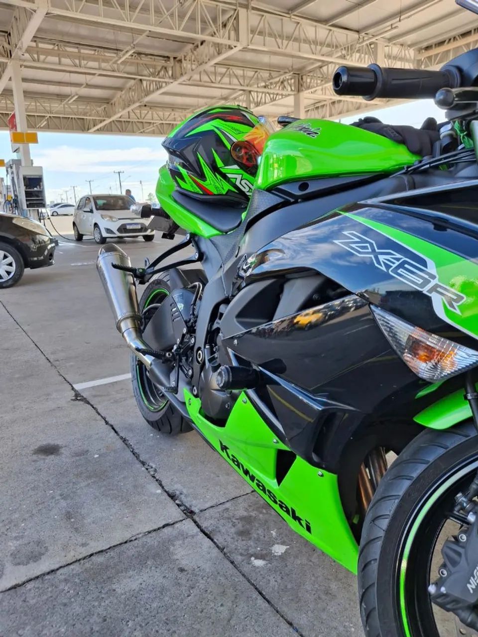 Kawasaki Zx-6r 600cc 2012 - 1495907170 | OLX