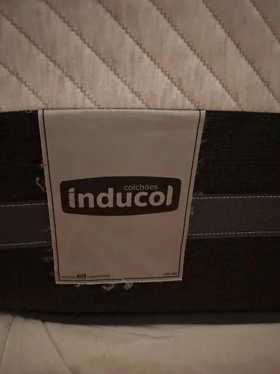 Cama Qenn colchão + Box