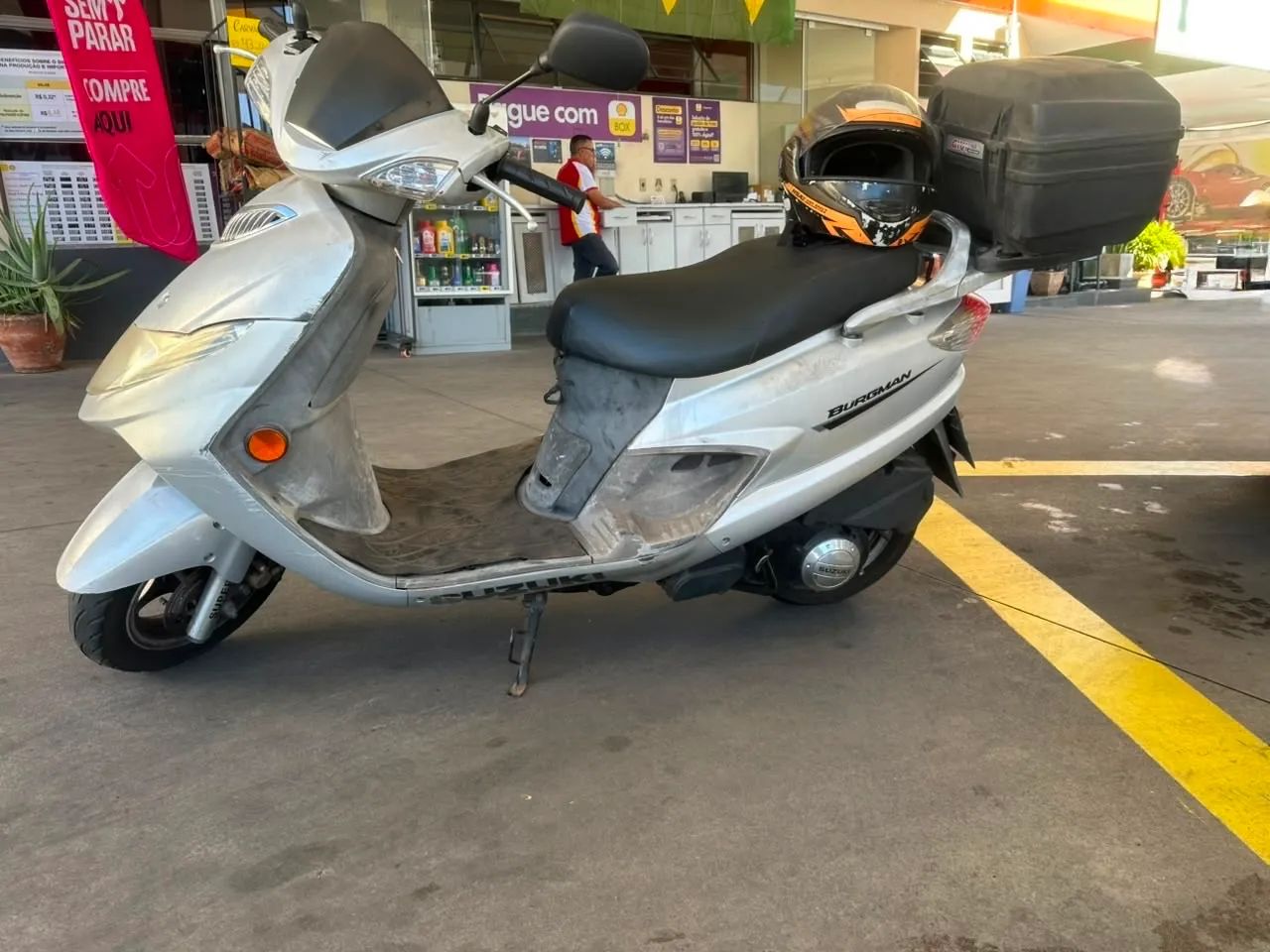 Burgman - Foto 2