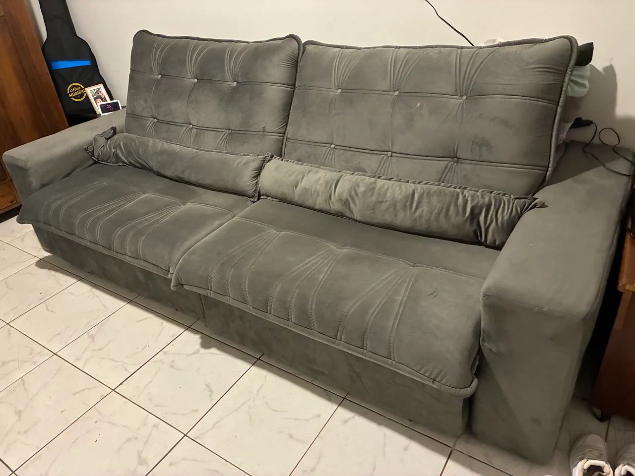 Sofá 2,70 Cinza Retrátil e Reclinável Usado - Foto 2