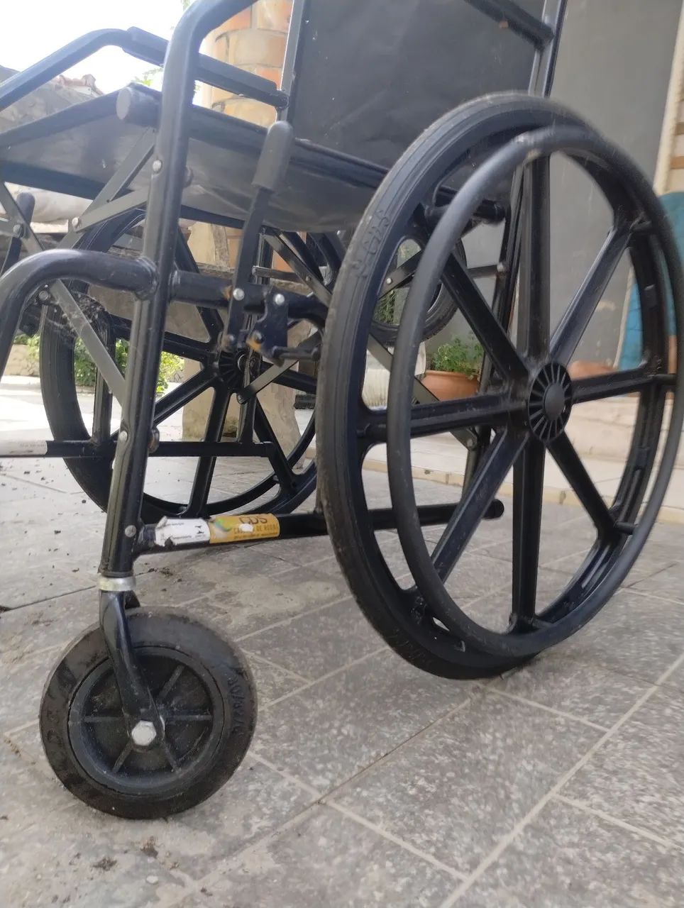 Cadeira de rodas . - Foto 3