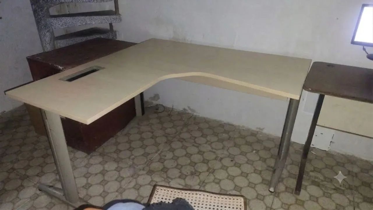 Mesa escritório 