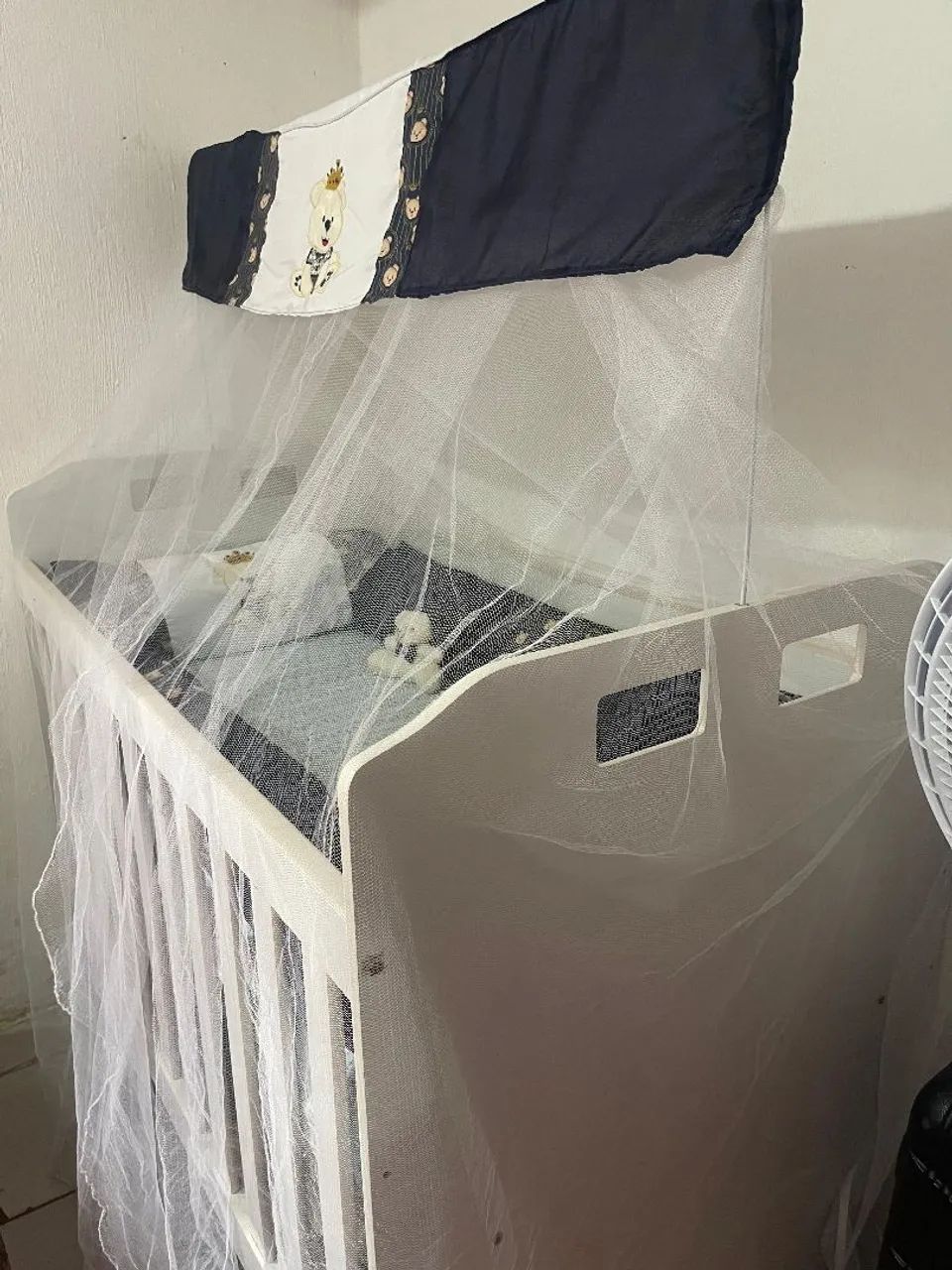 Berço pouco usado