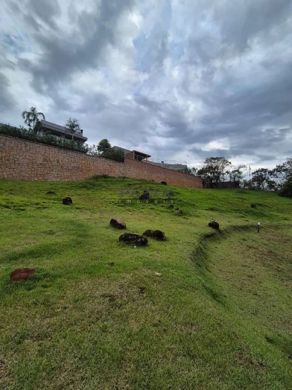 Terreno com 1.200m² no Cond. Campo de Toscana em Vinhedo/SP.