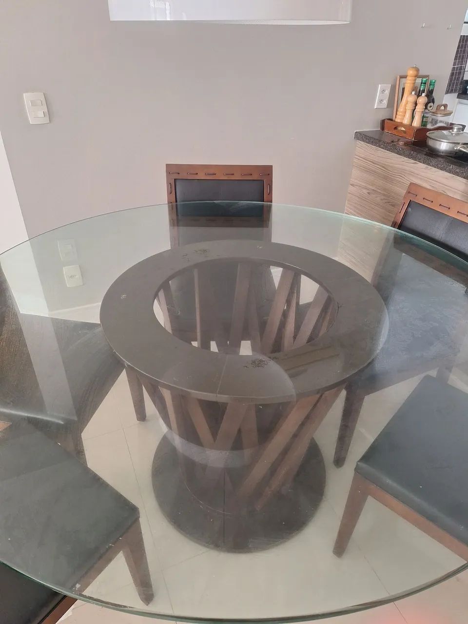 Mesa e cadeiras  - Foto 3