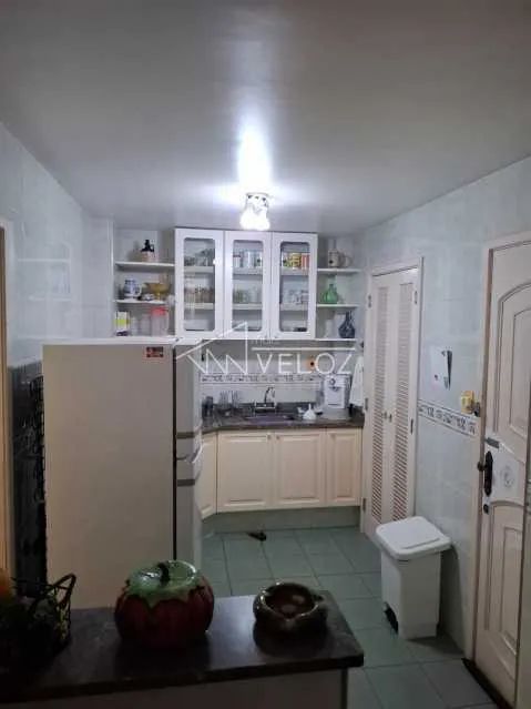 Apartamento : Padrão / Residencial / Laranjeiras