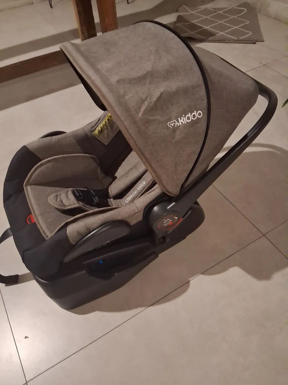 Bebê conforto Kiddo Casulo click Marron  - Foto 3