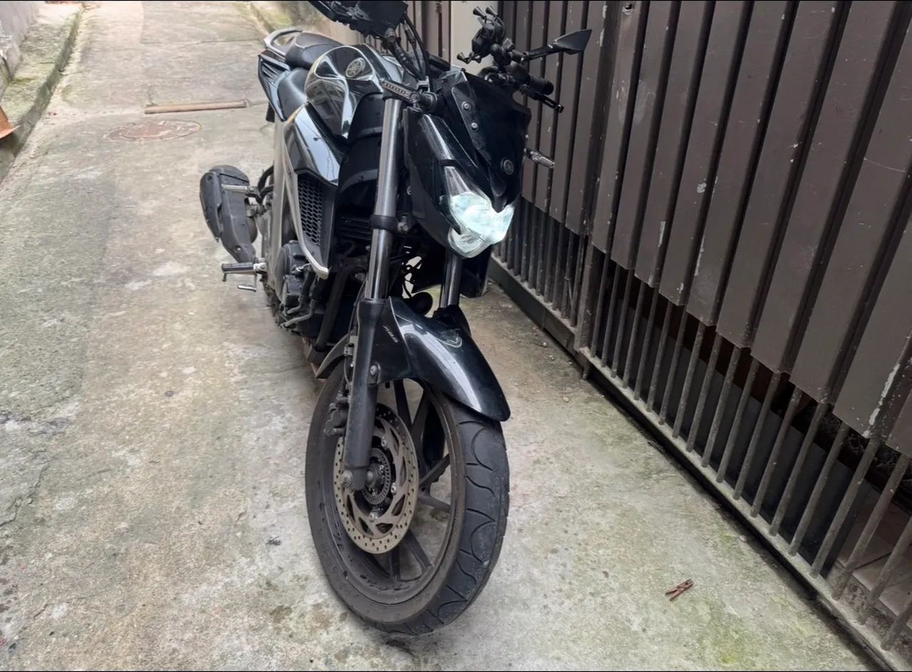 FZ 25 - 2018 - Foto 3