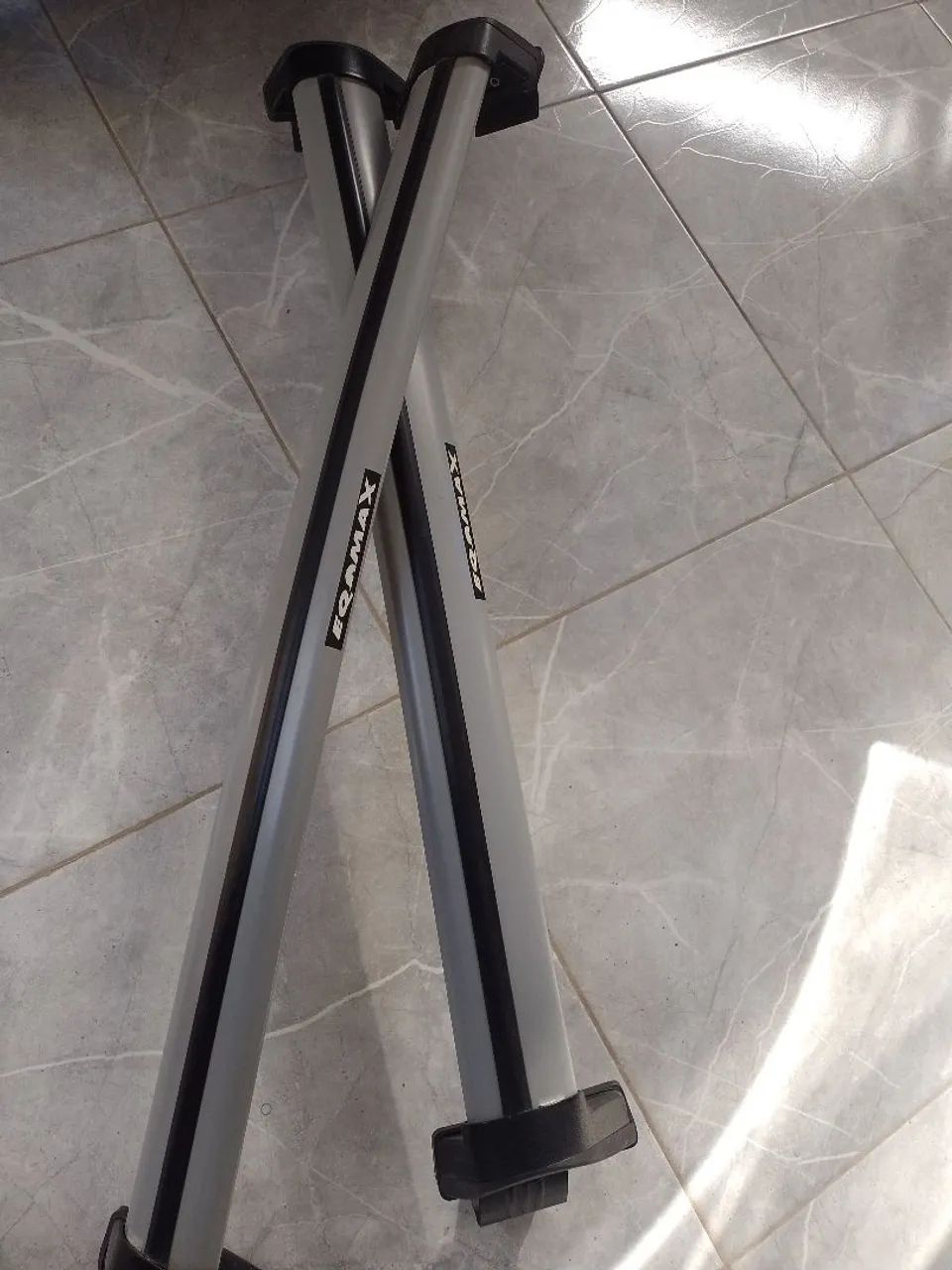 Rack de teto do carro novo uno