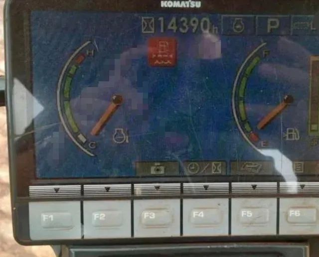 Escavadeira komat?su  Modelo Pc200 - Foto 6