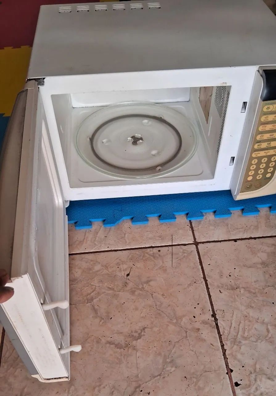 MICROONDAS ELECTROLUX  - Foto 2
