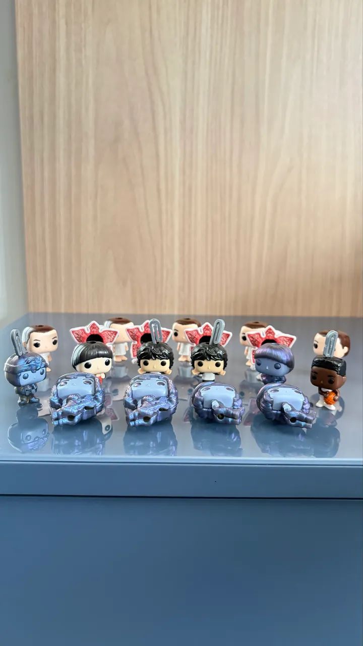 Stranger Things Kinder Joy