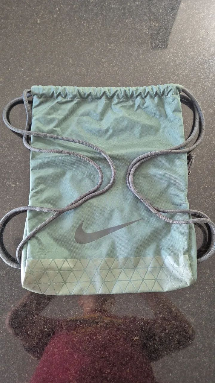 Sacola Nike de cordão.  - Foto 2