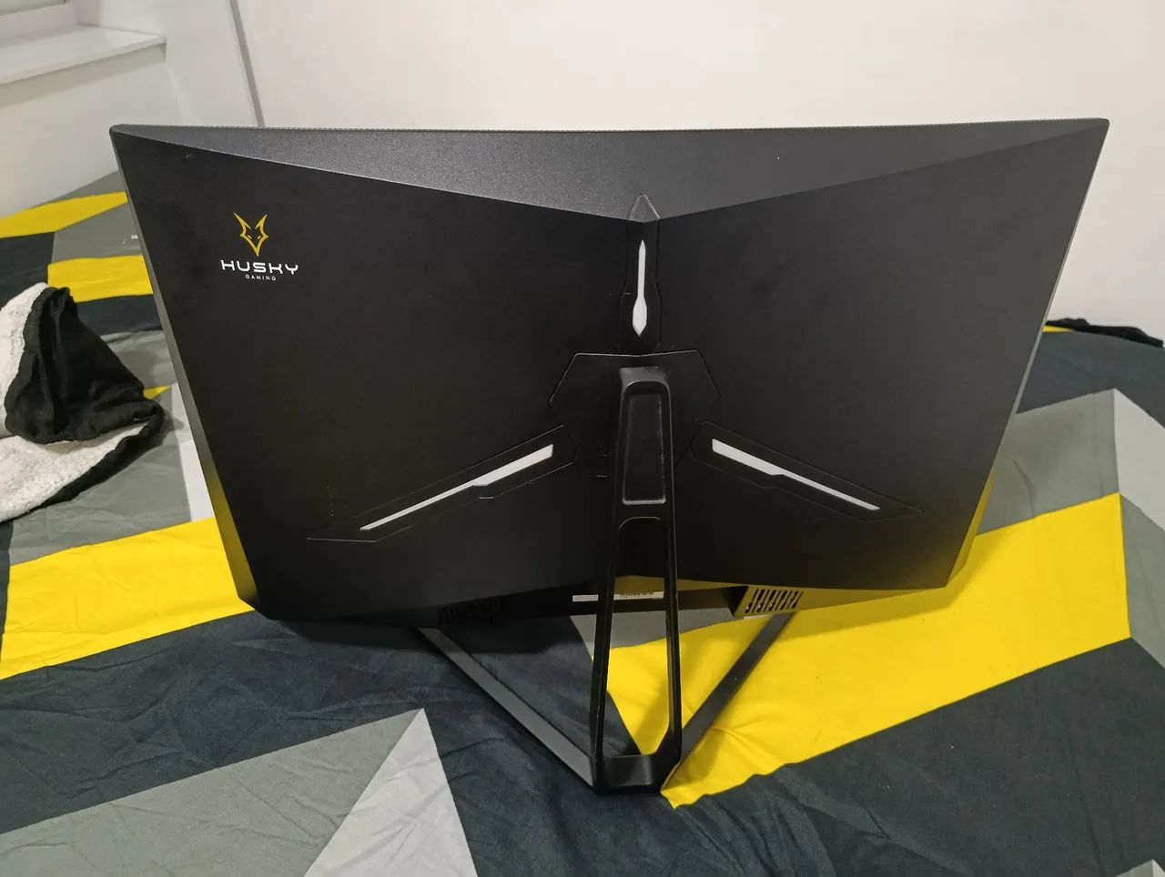 Monitor Husky 165Hz Curvo 31 polegadas! COM DEFEITO - Foto 3