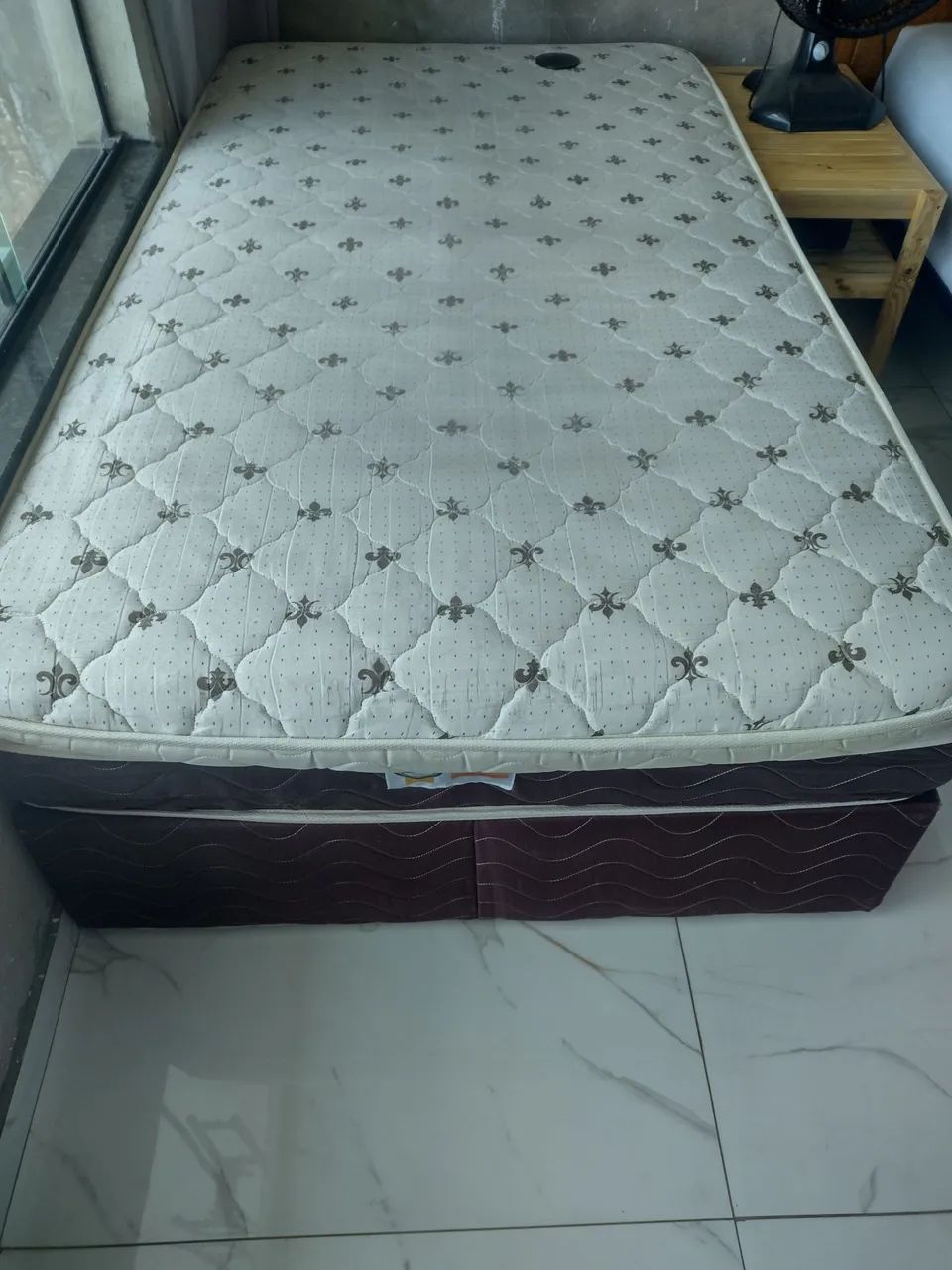Cama box solteirão 