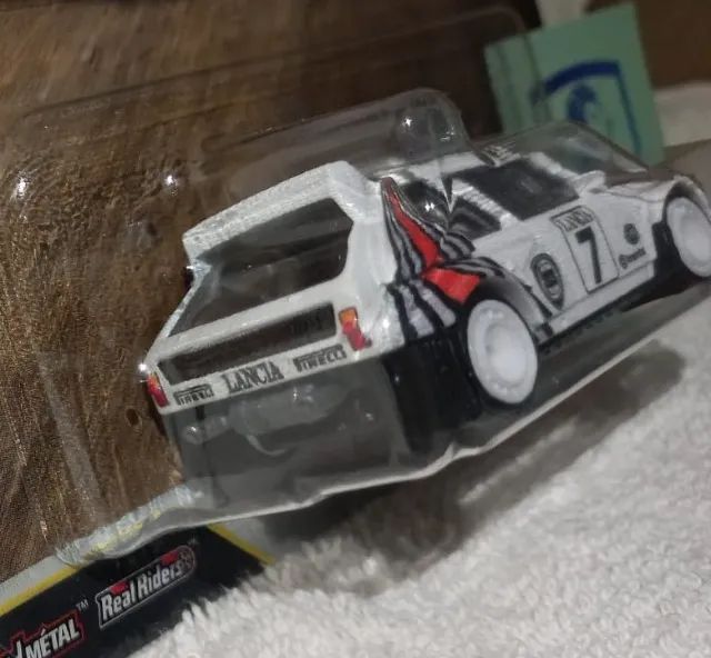 Lancia Delta S4 - Thrill Climbers - Hot Wheels - Foto 5