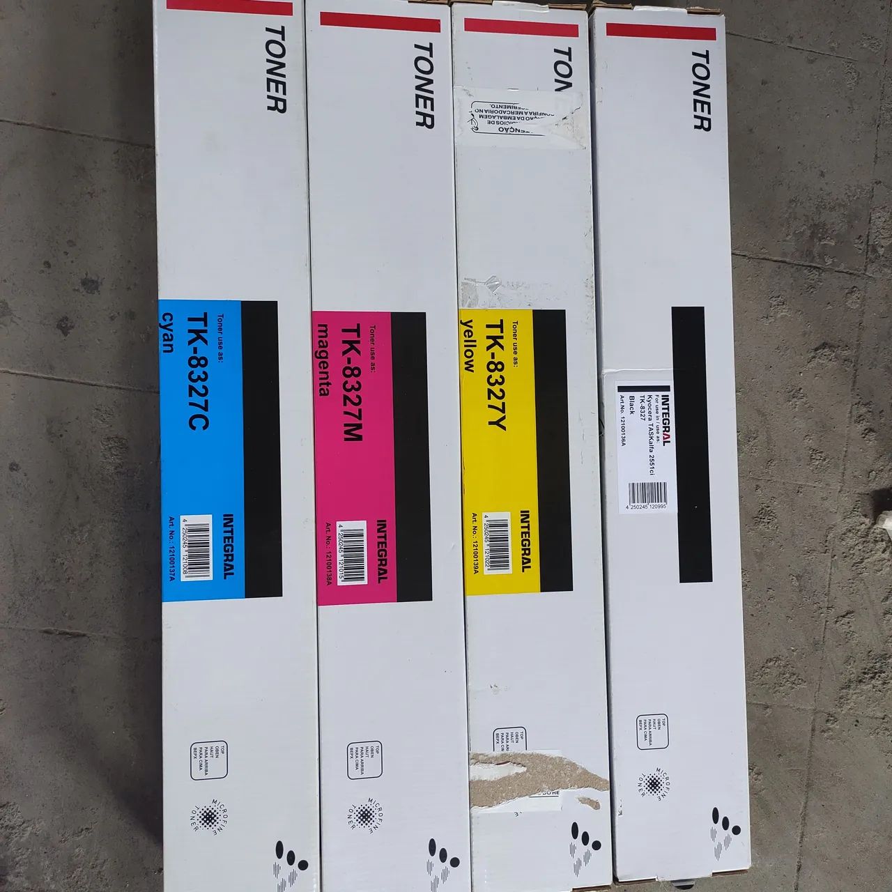 Kit de toner TK - 8326