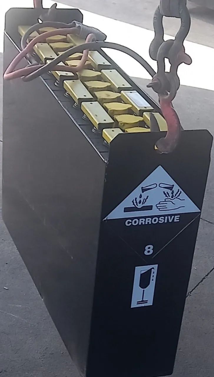 Baterias tracionárias para empilhadeiras elétricas  - Foto 7