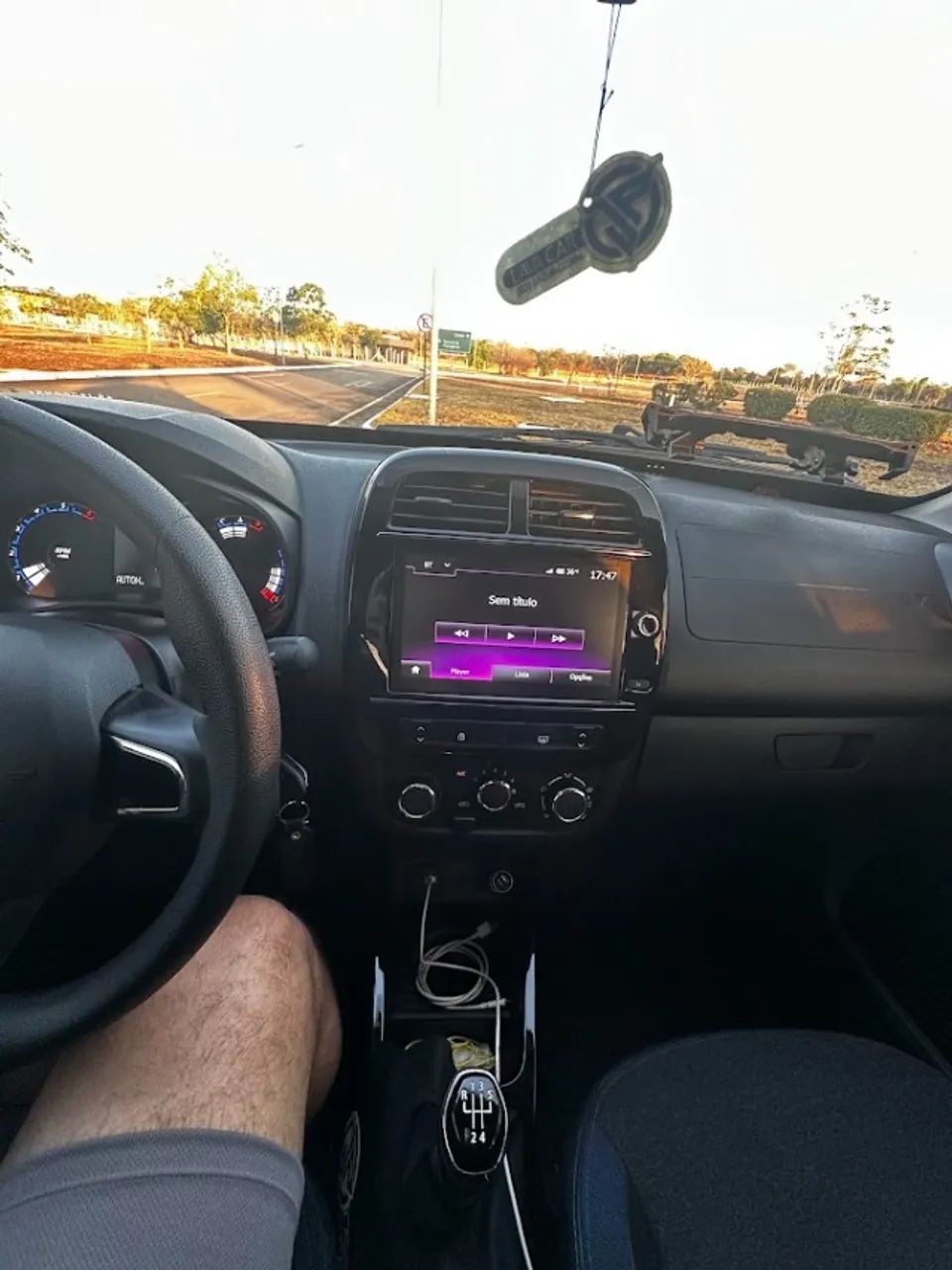 Renault Kwid Intense 1.0 Flex 12V 5P Mec. 2025 - Foto 4