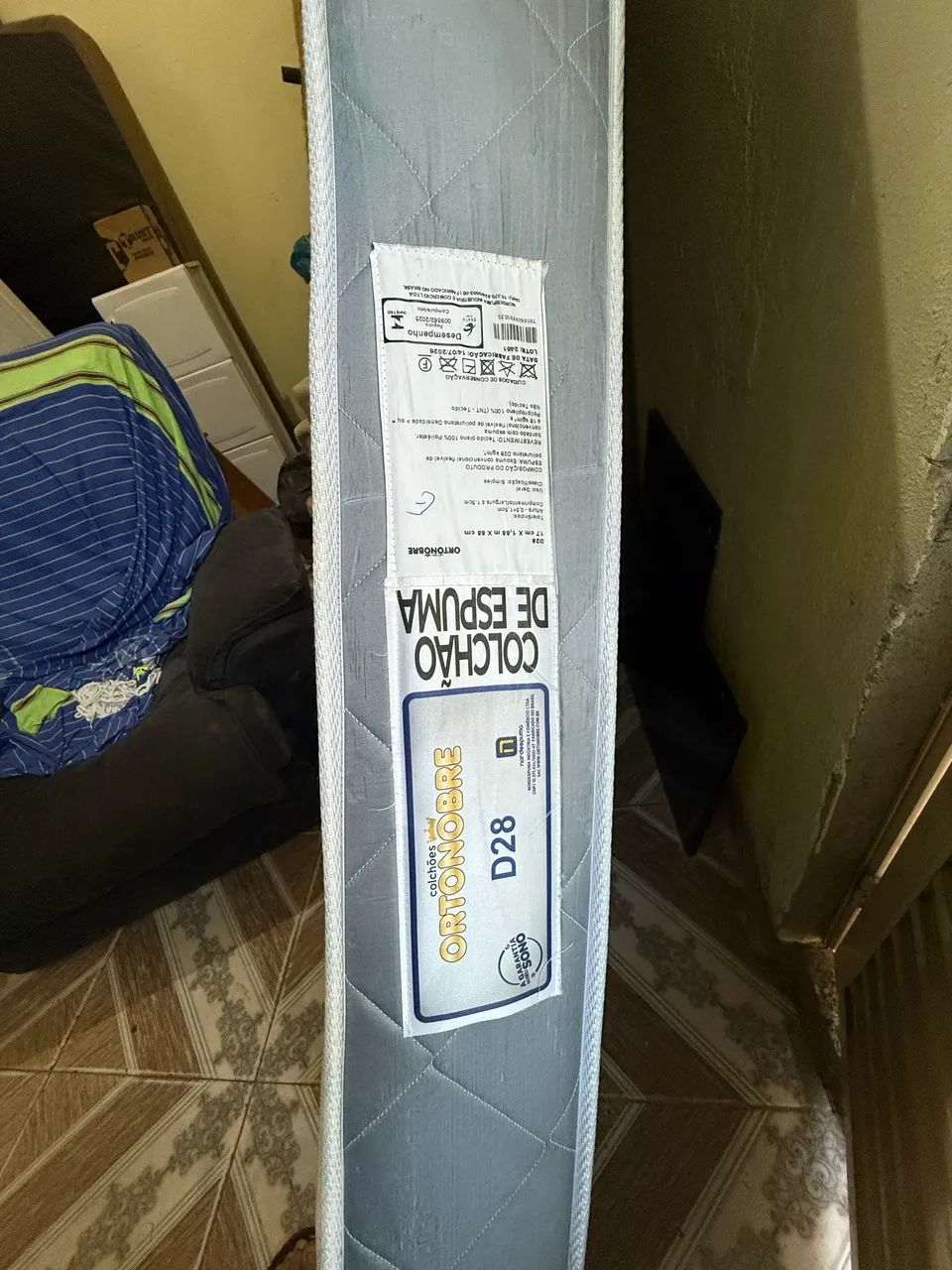 Colchão usado solteiro! Já é o menor valor!! - Foto 5