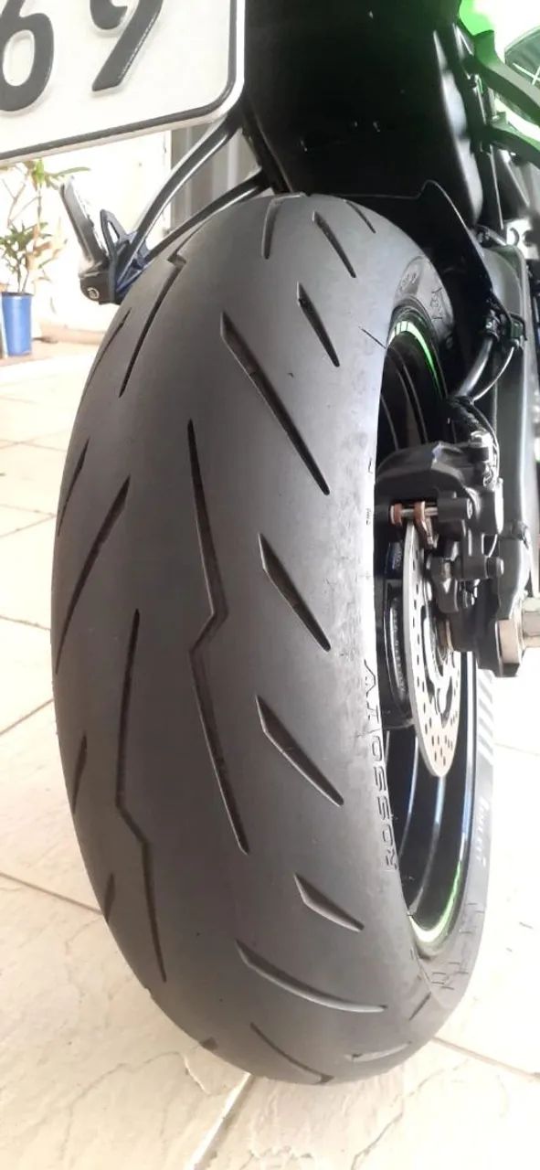 Kawasaki Zx-6r 636cc 2025 - 1517593791 | OLX