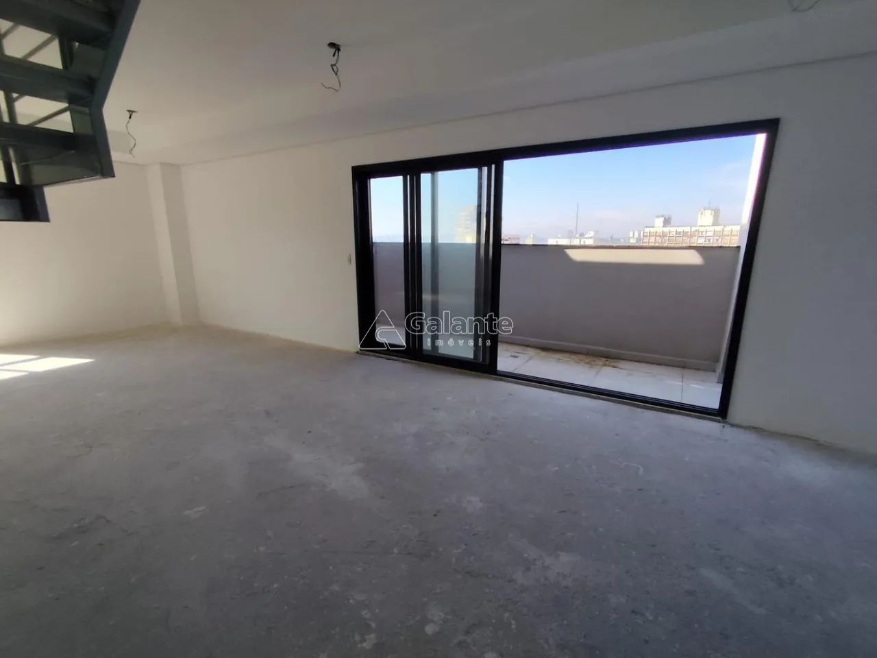 VENDE-SE COBERTURA DUPLEX COM 2 SUÍTES 153,92 M², CAMBUÍ - CAMPINAS SP - Foto 3