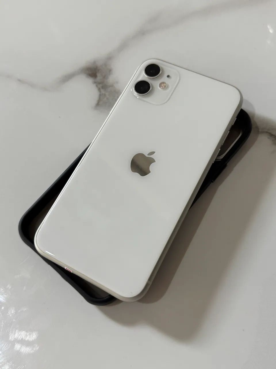 iPhone 11 64GB - Todo Original - Impecável