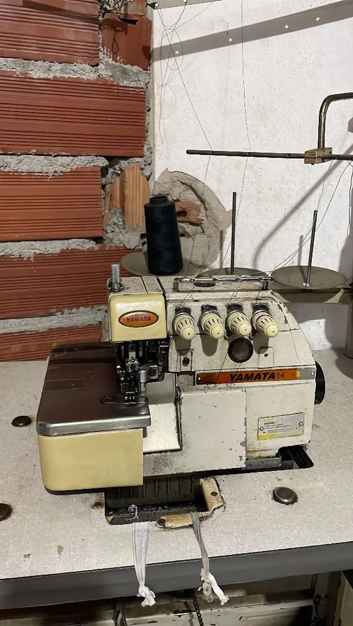 Vendo máquina interlok yamata  - Foto 3