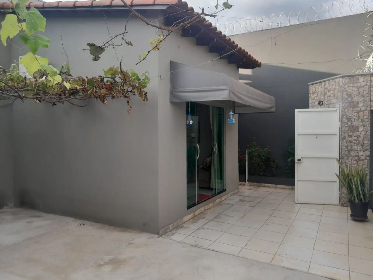 Vendo casa no jardim europa com piscina  - Foto 2
