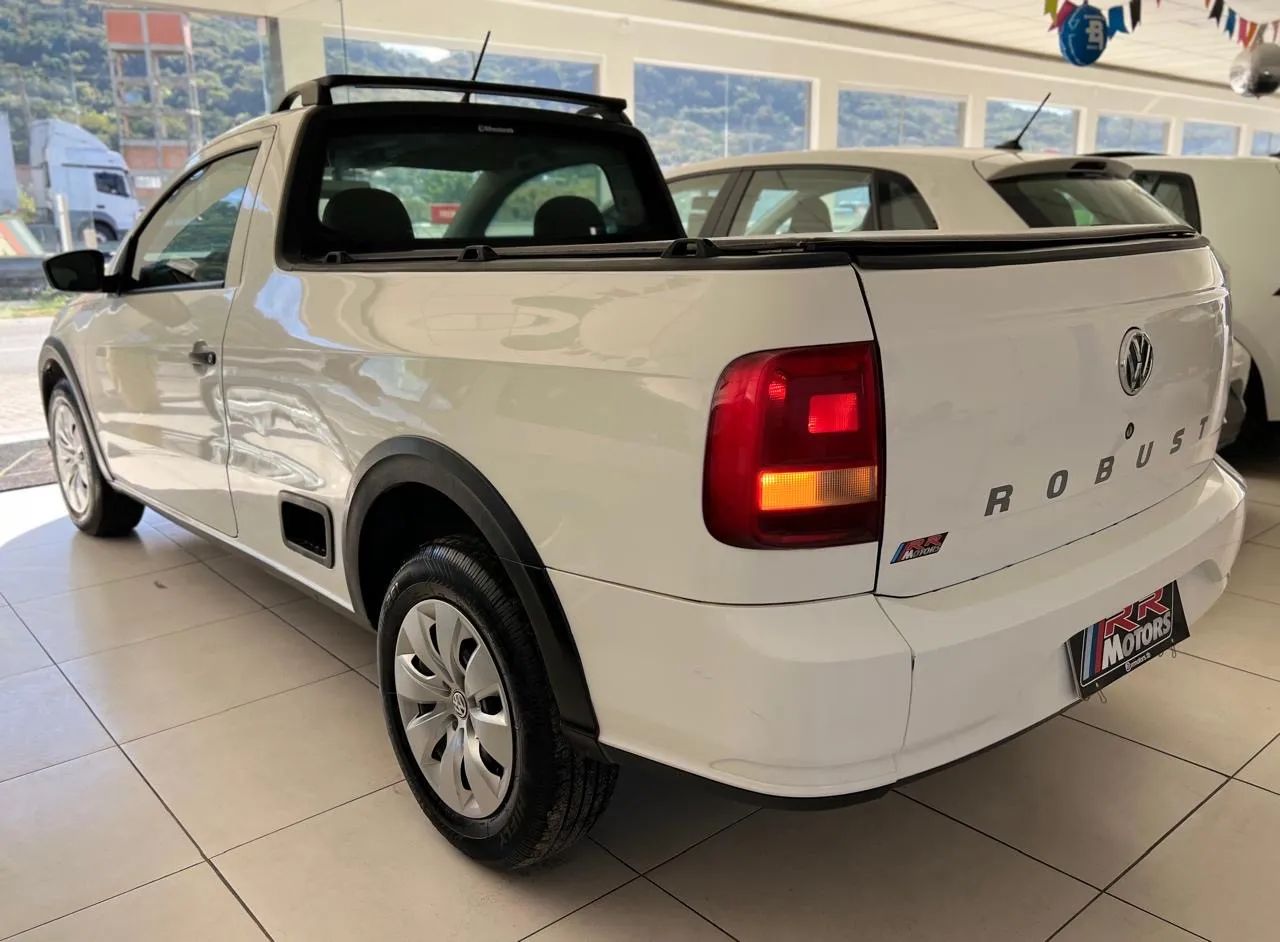 Volkswagen Saveiro Robust 1.6 Total Flex 8V 2017 - Foto 4