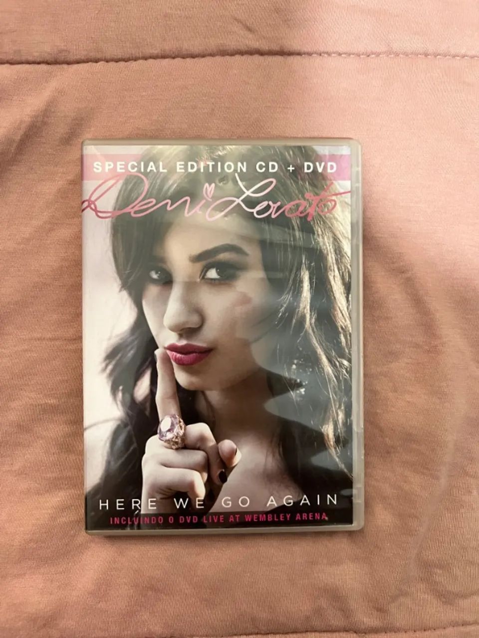 CD + DVD Demi Lovato - Here We Go Again (Edição Especial)