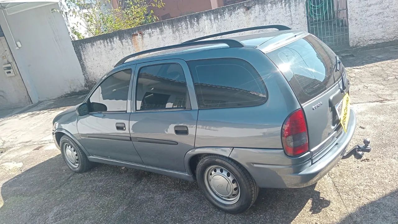Chevrolet Corsa Corsa Wagon Super 1.0 MPFI 16V 2001