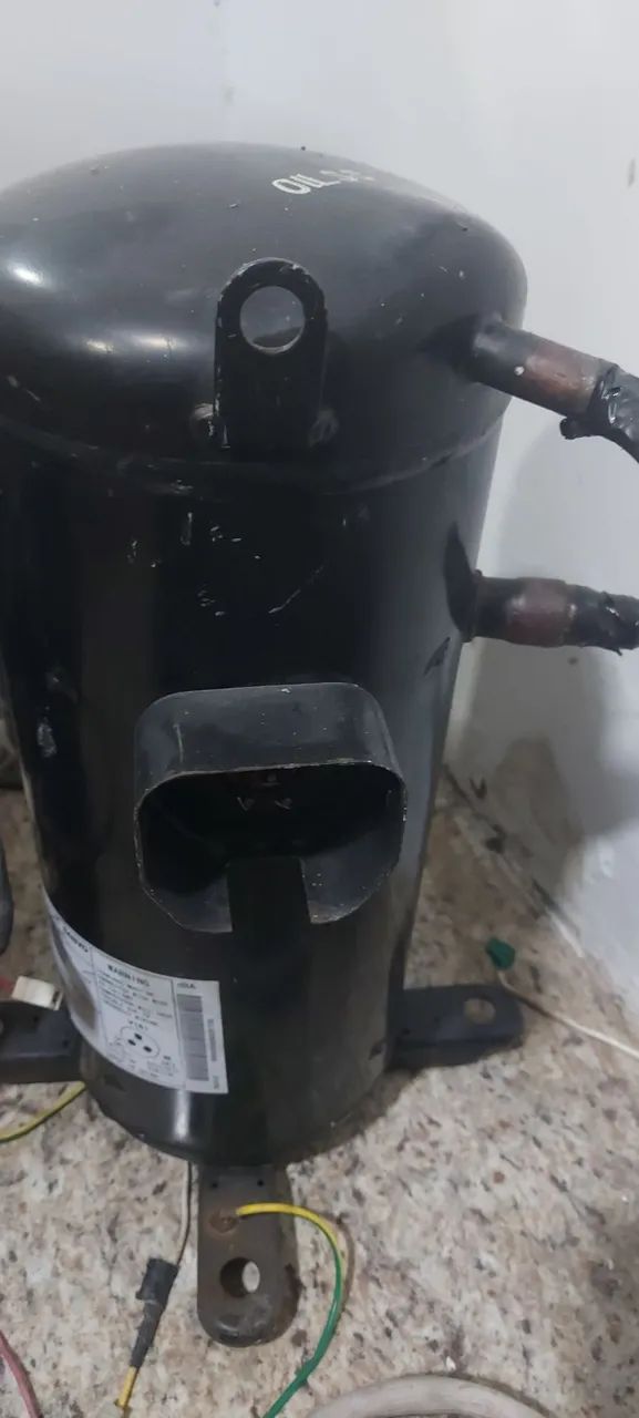 Compressor de ar condicionado  - Foto 3