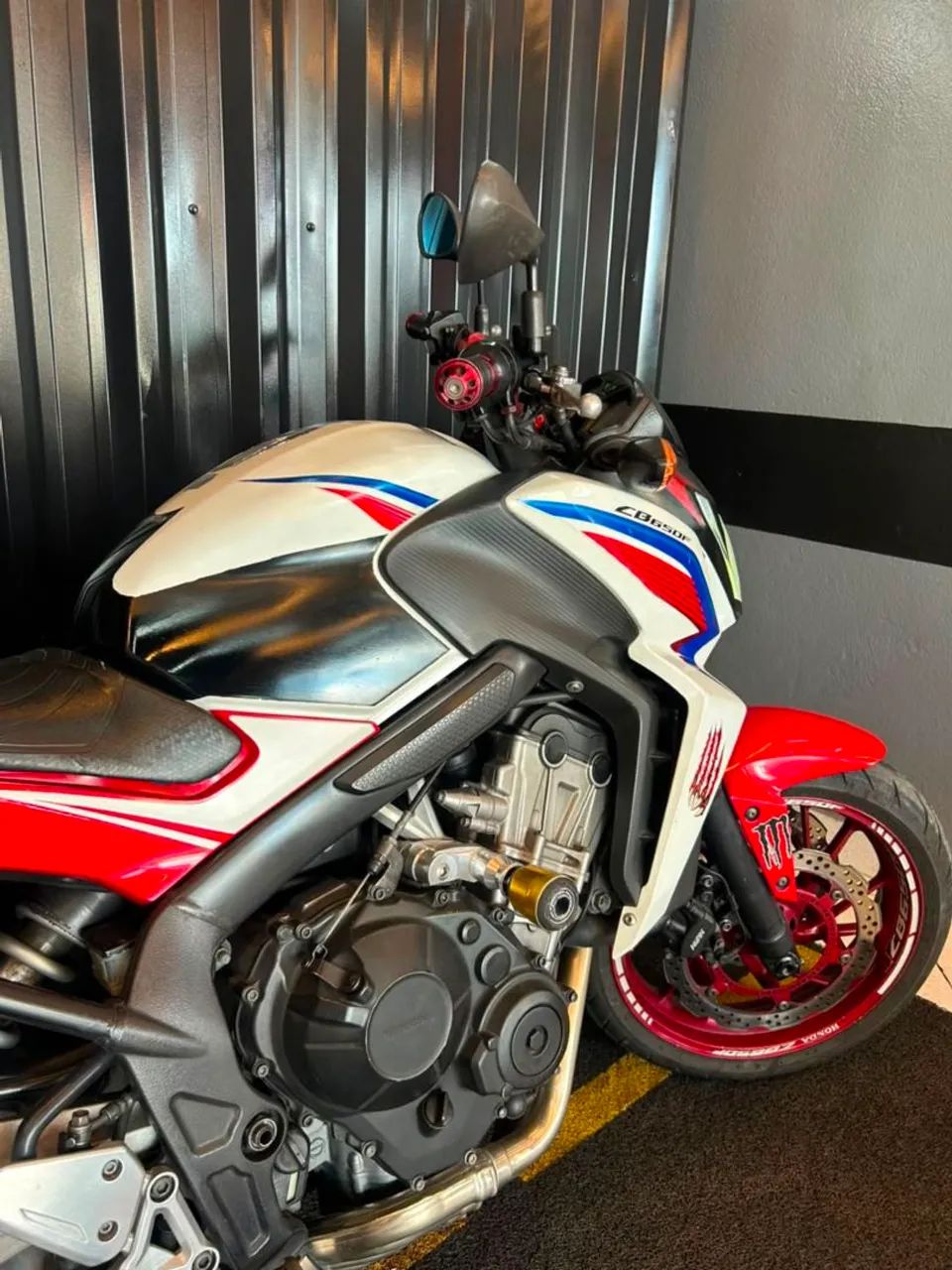 HONDA CB650F SSMI NOVA 2015 - Foto 4