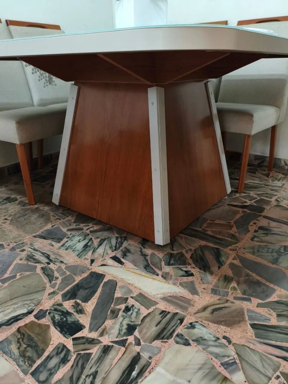 Mesa de jantar de MDF com vidro - Foto 3