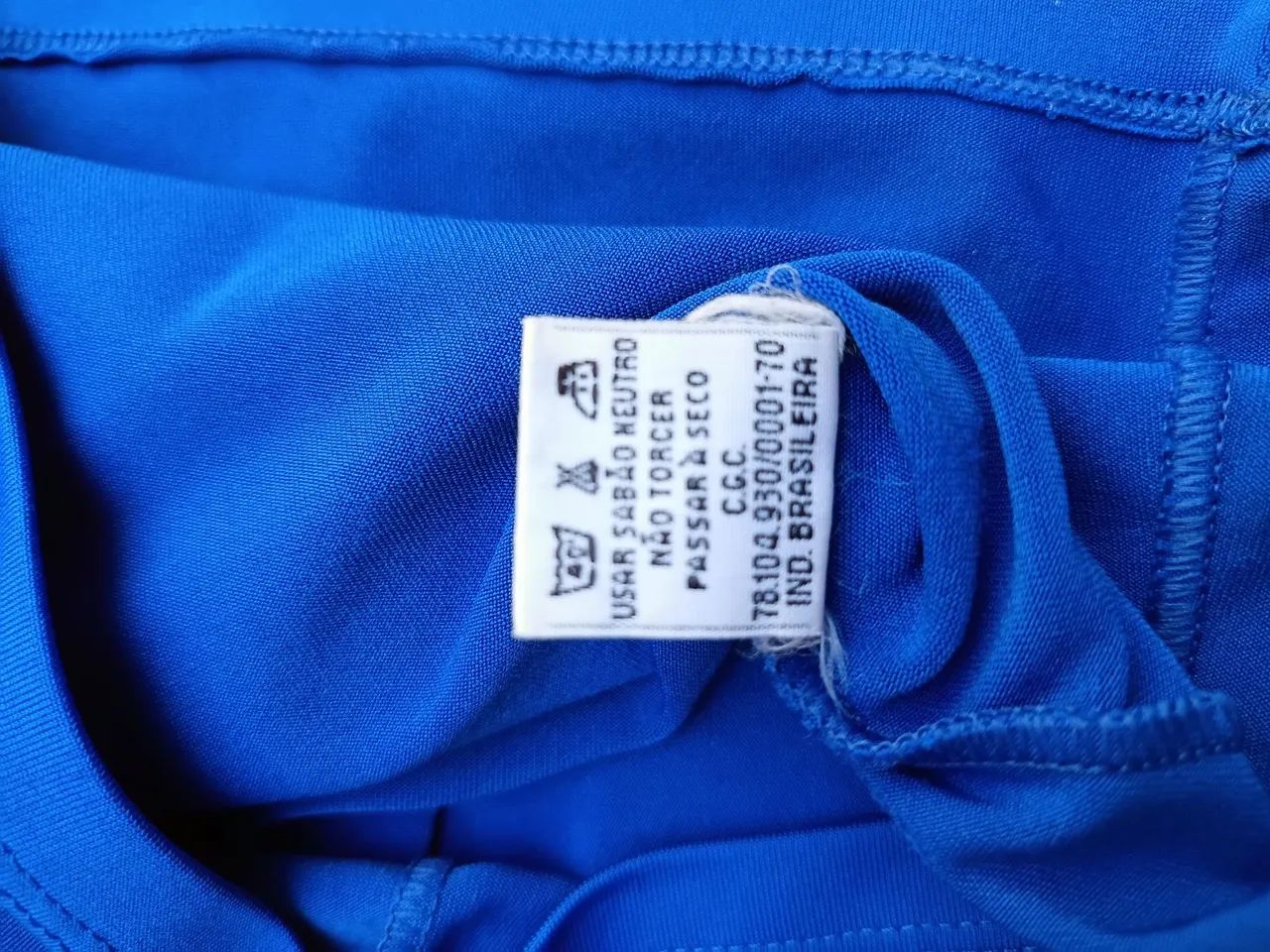 Blusa de alça Tam P C.G.C ( vintage) - Foto 3