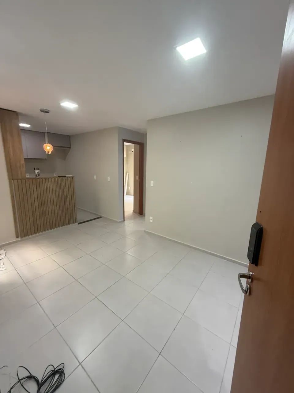ALUGA-SE  Vista das Copaíbas / térreo com 2 Gardens. - Foto 4