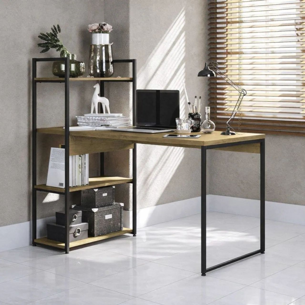 Mesa de escritório novo  