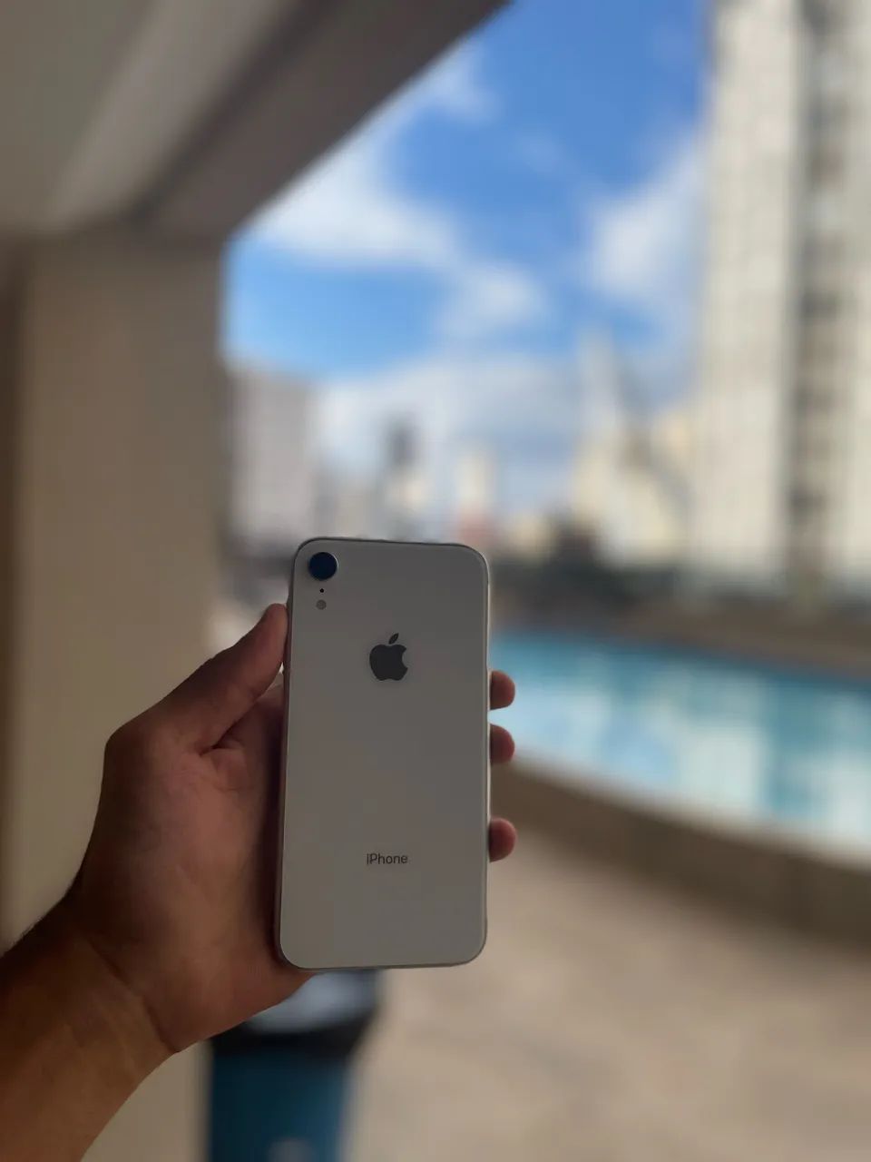 iPhone XR 64gb seminovo 