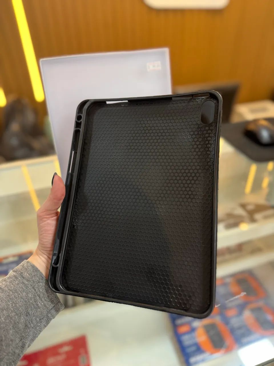 Capa Ipad 10 Geração Apple - Foto 2