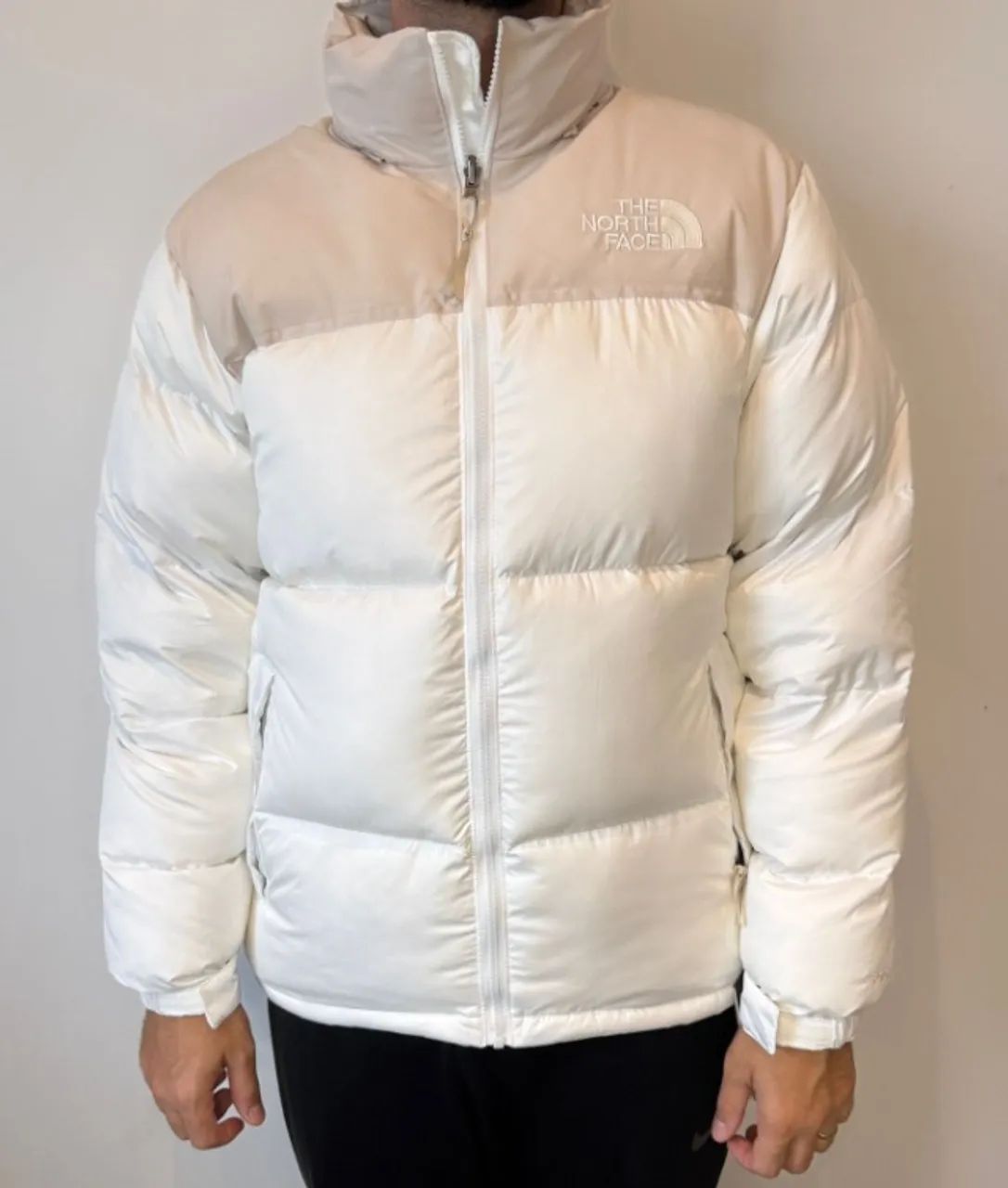 jaqueta the north face 1996 branco/bege - Foto 5