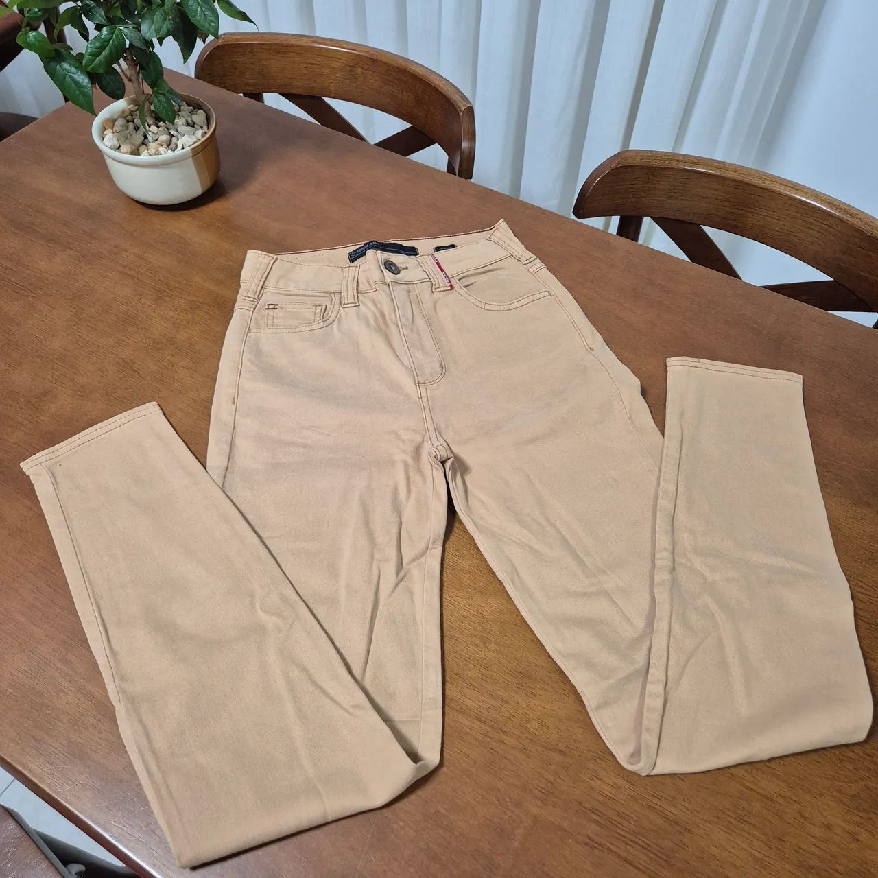 Calça em Sarja Fórum 36