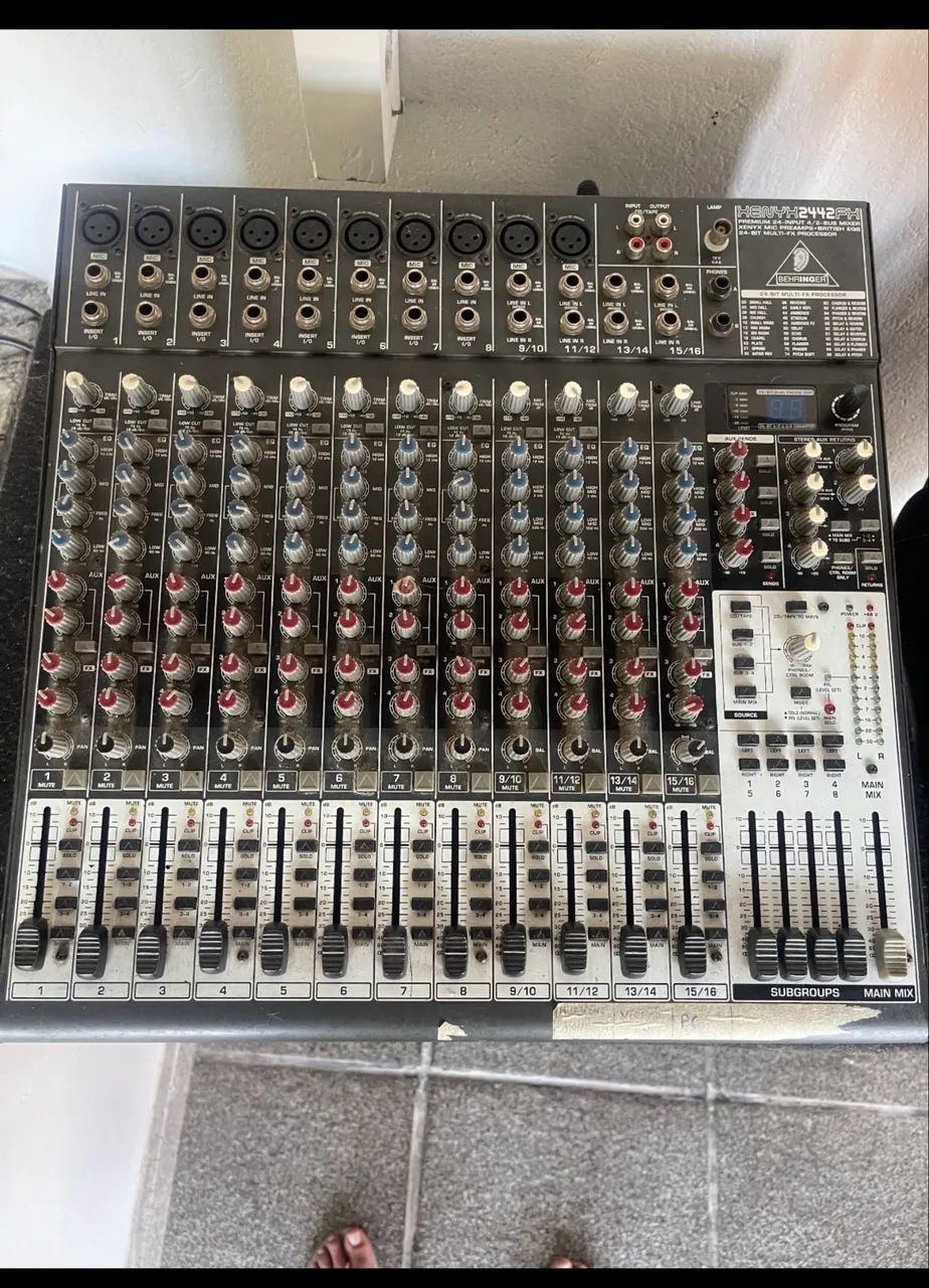 Mesa Behringer Xenyx 2442FX - Foto 4